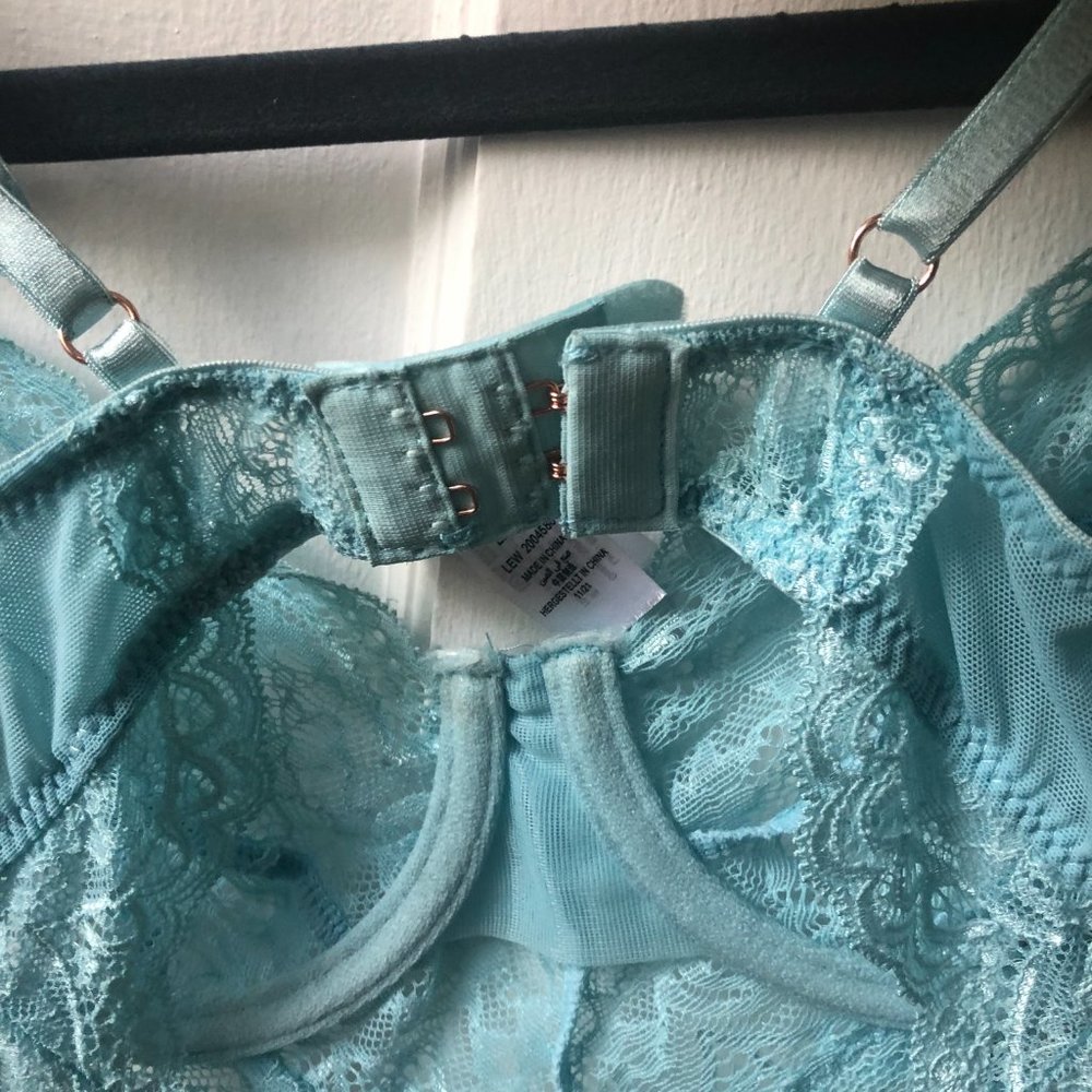 Ann Summers lace bodysuit small - Picture 4 of 7